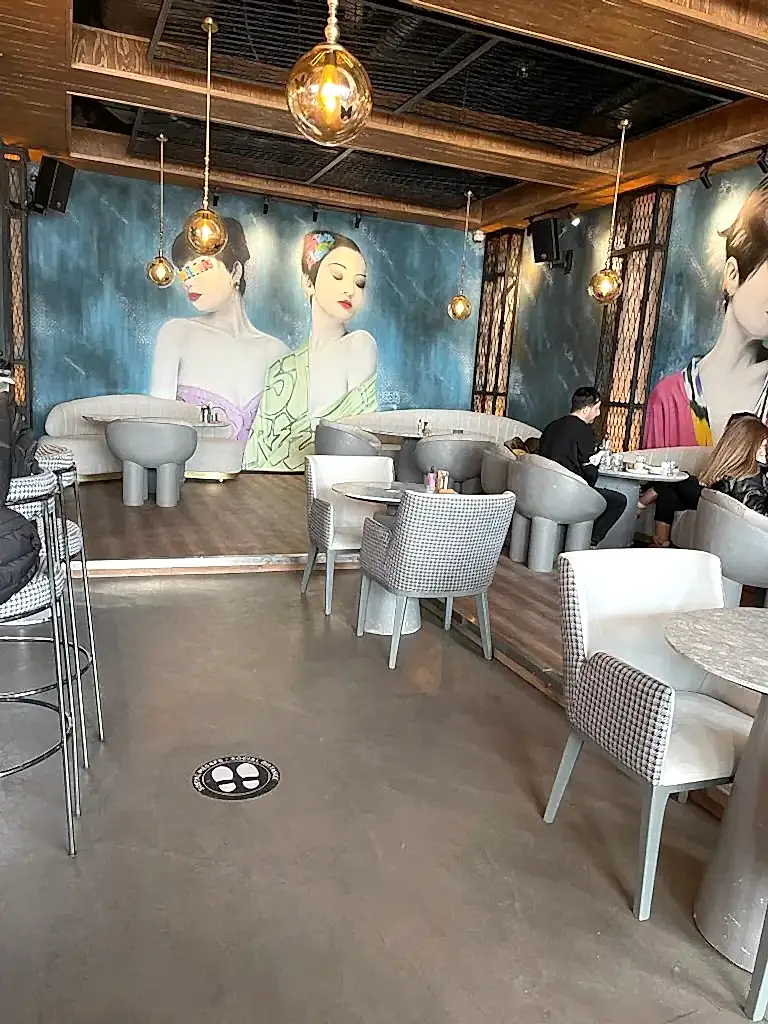 mikrobeton-restoran-zemini